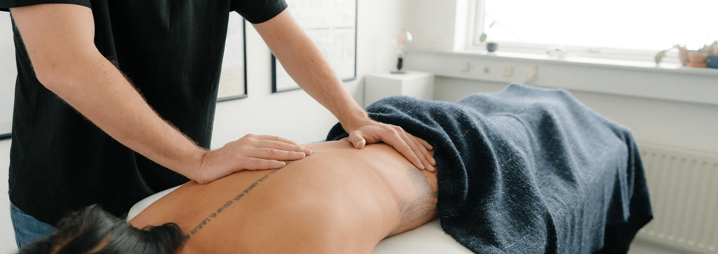 Ryg behandling hos Rask Krop